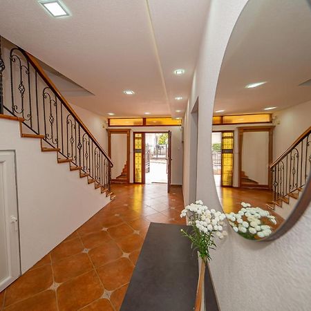 Apartment Marcic 巴尔 外观 照片