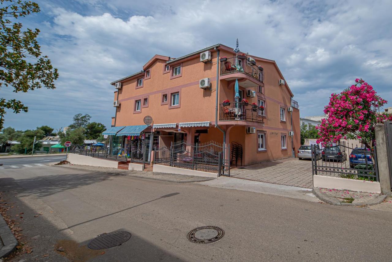 Apartment Marcic 巴尔 外观 照片