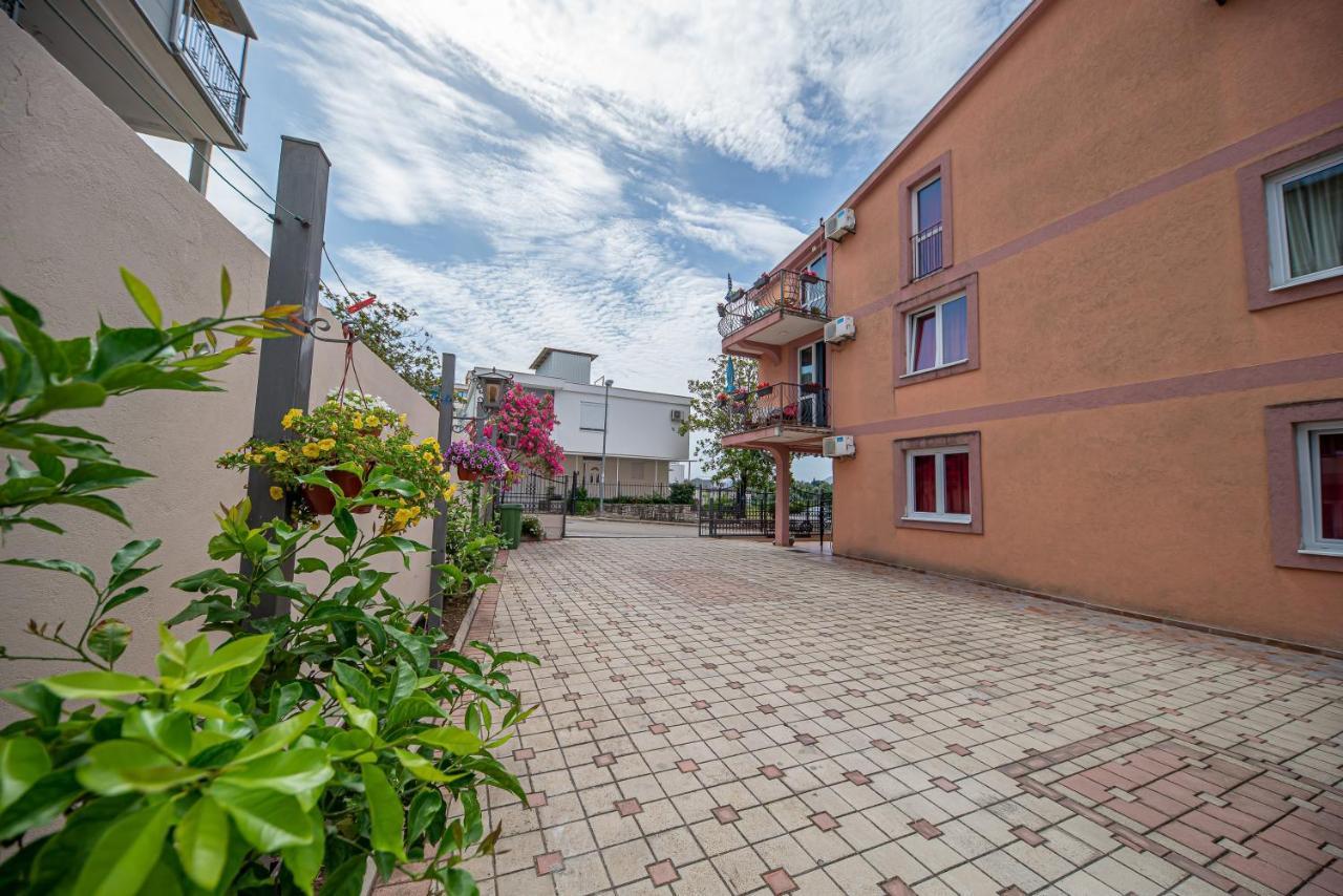 Apartment Marcic 巴尔 外观 照片